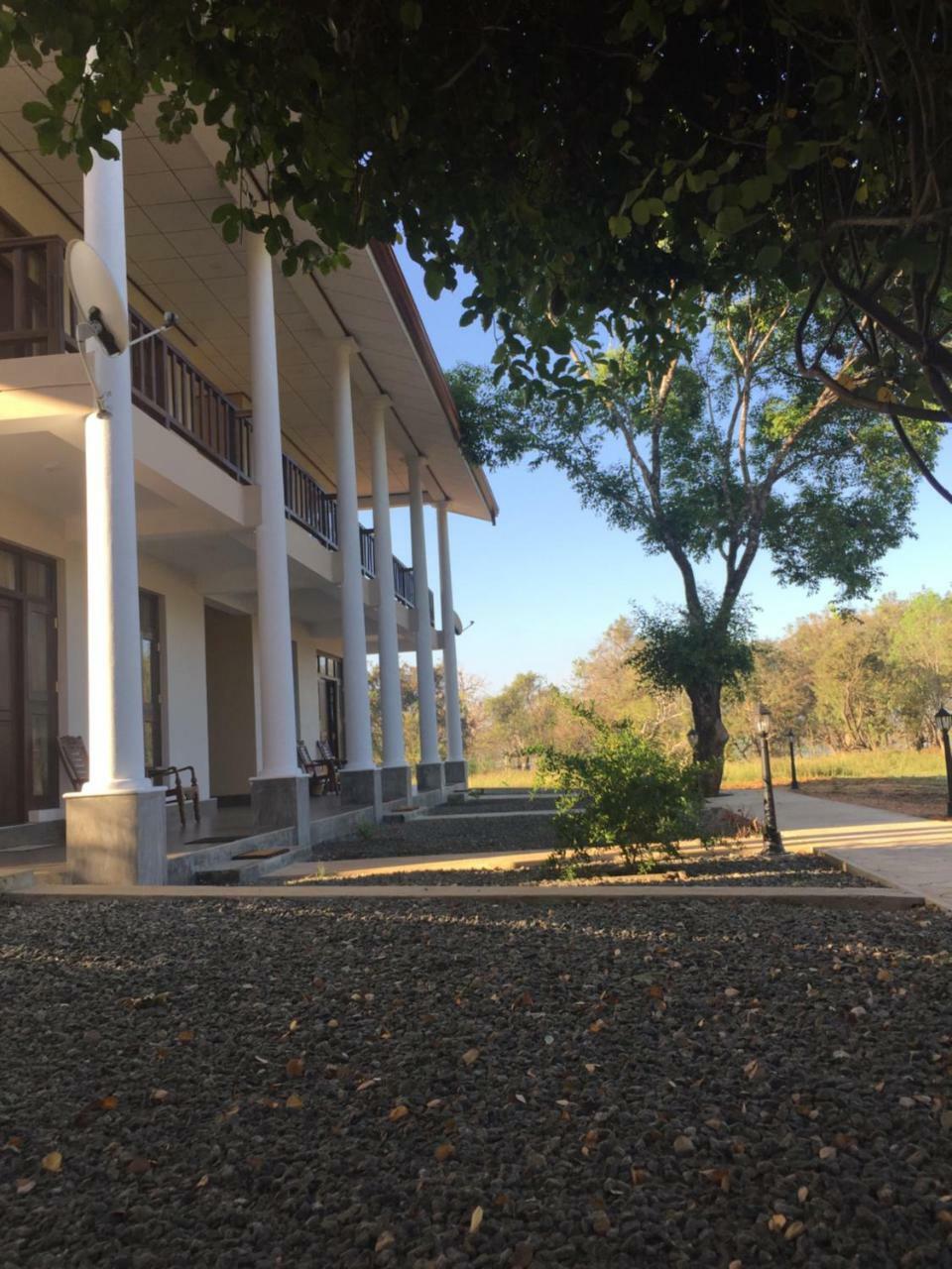 Goddess Garden Sigiriya Hotel Exterior foto