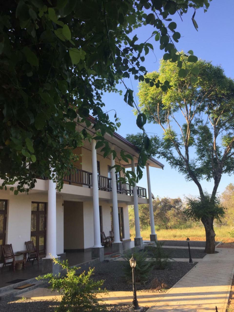 Goddess Garden Sigiriya Hotel Exterior foto